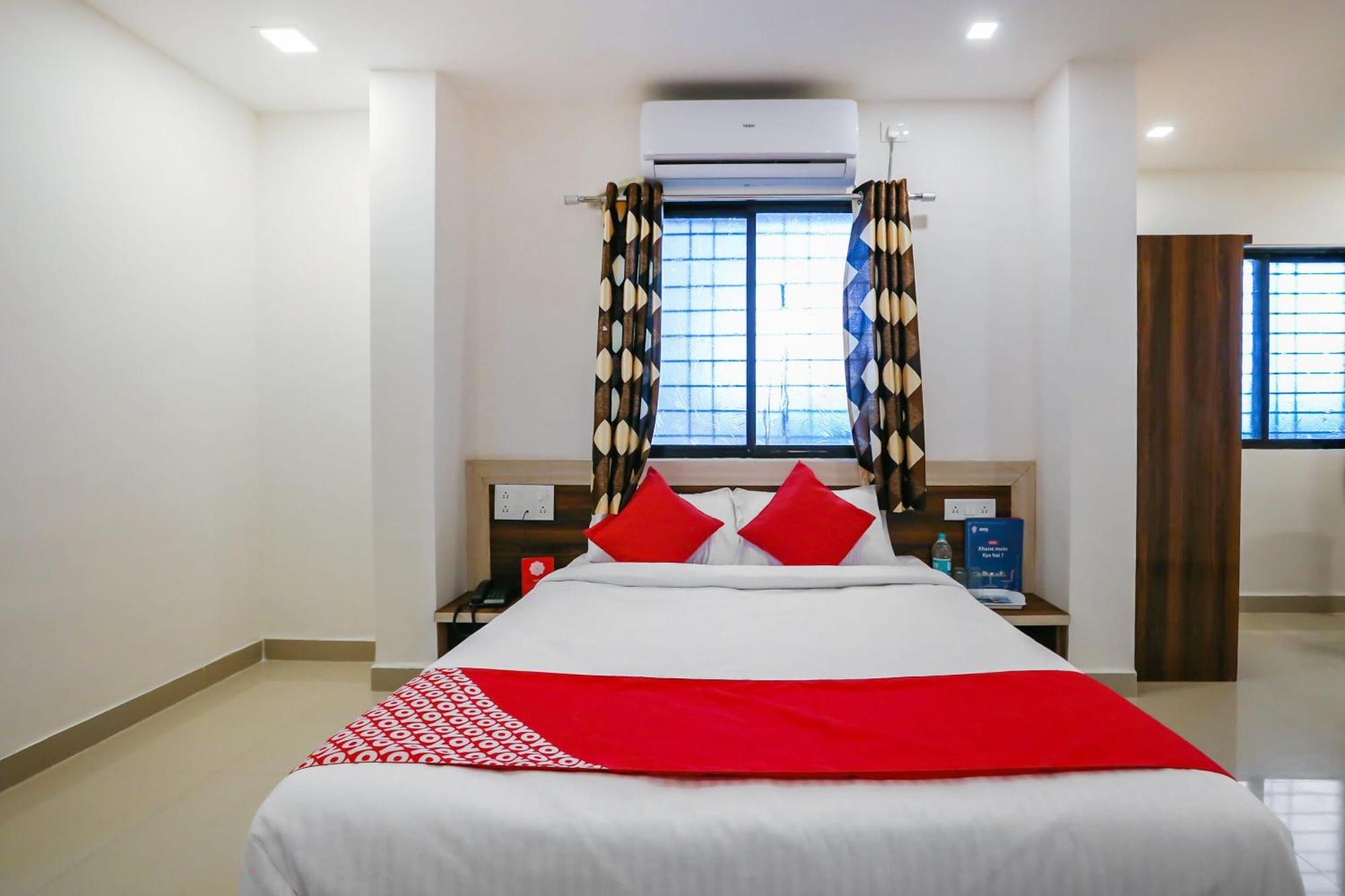 Hotel O Pingara Executive Phursungi Екстериор снимка