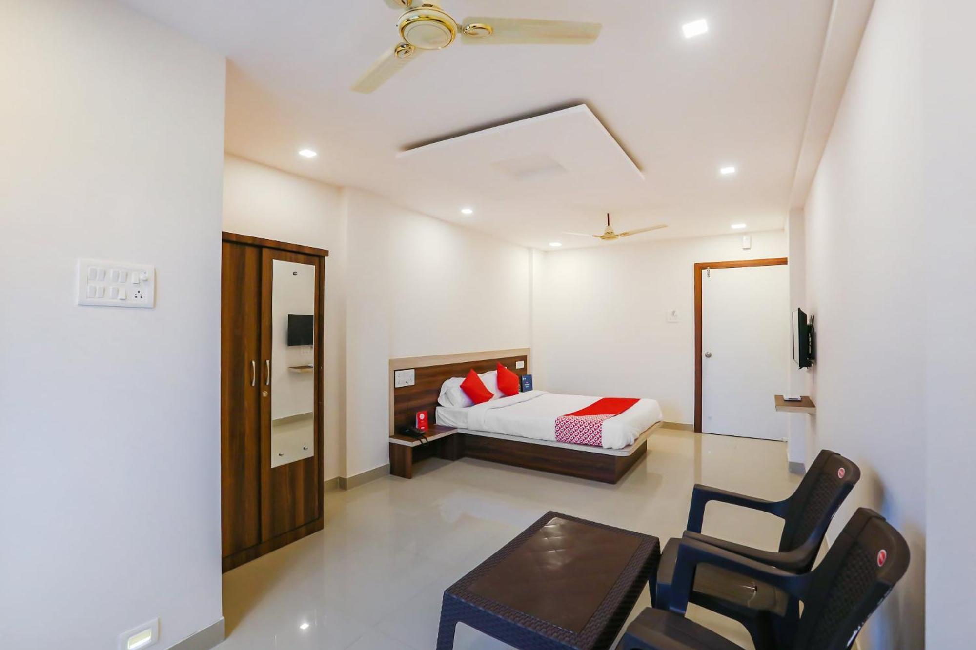 Hotel O Pingara Executive Phursungi Екстериор снимка