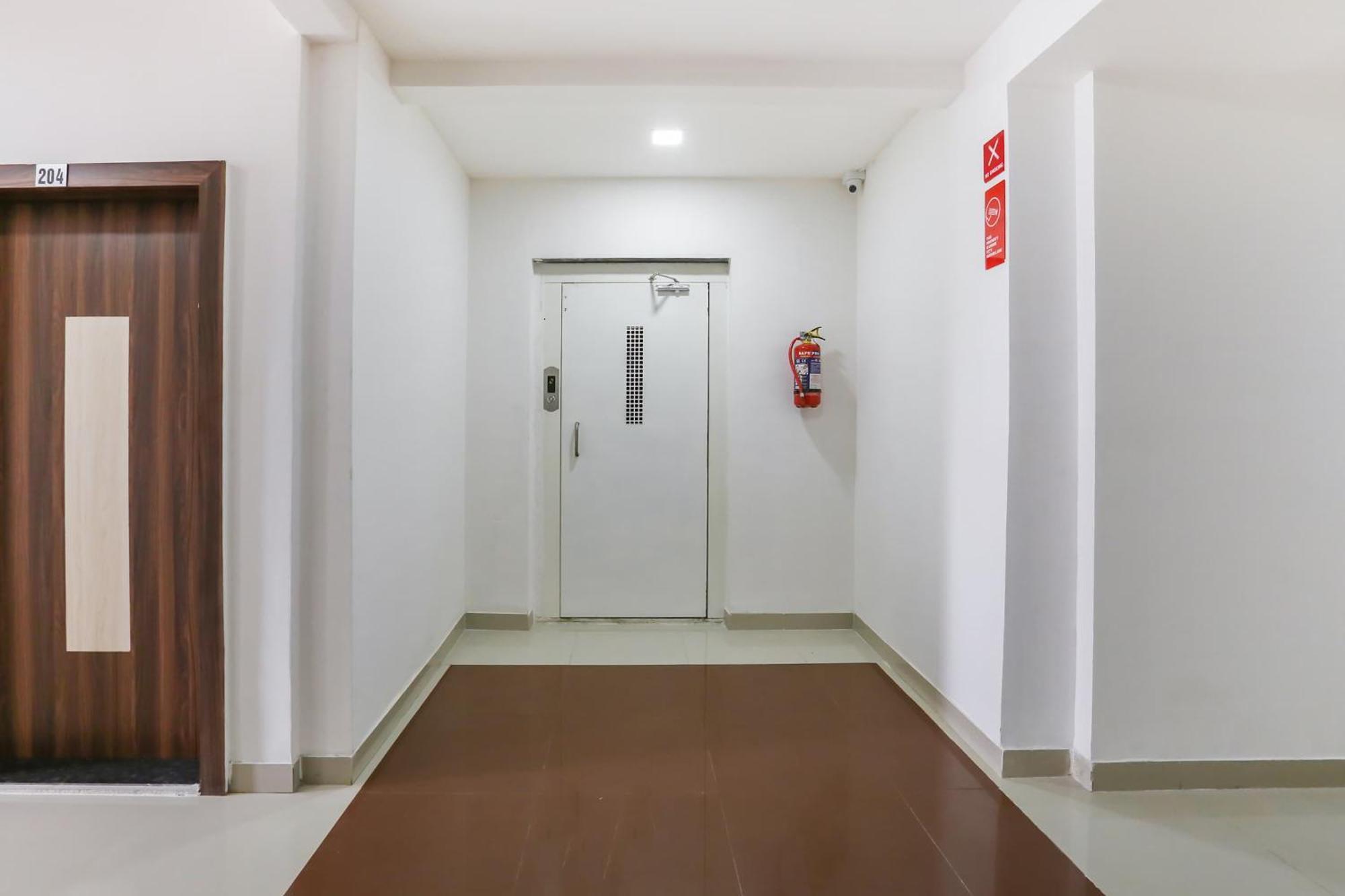 Hotel O Pingara Executive Phursungi Екстериор снимка
