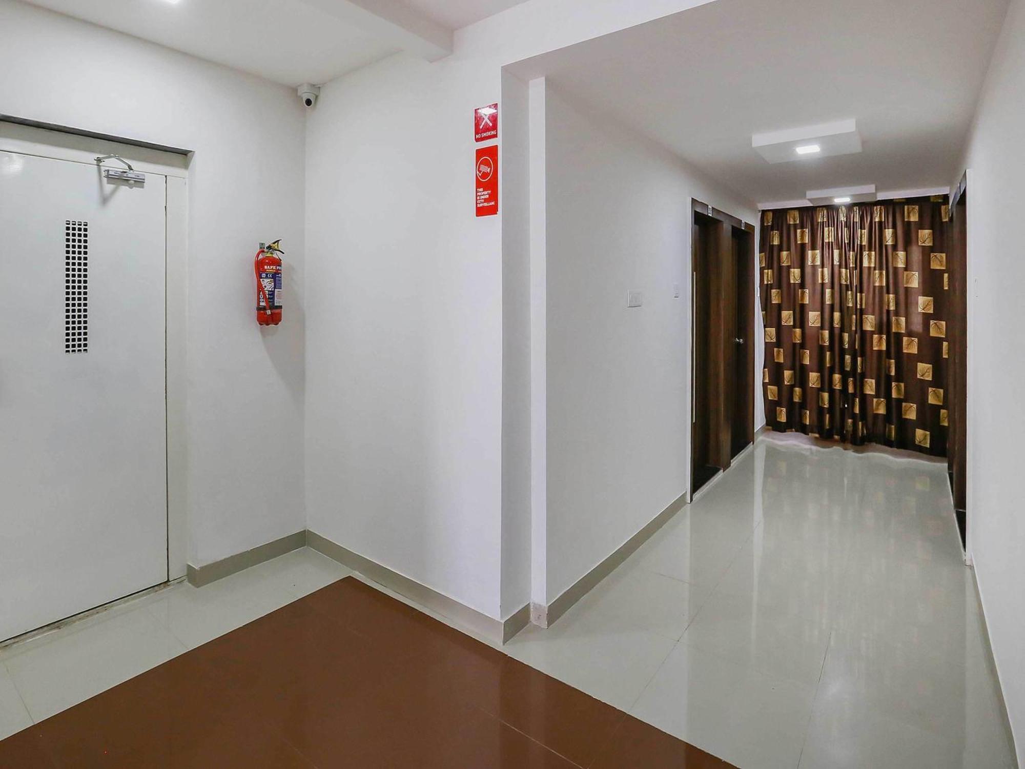 Hotel O Pingara Executive Phursungi Екстериор снимка